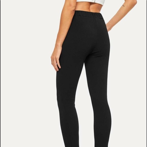 Elastic Waist Textured Pants - Picture 3 of 3